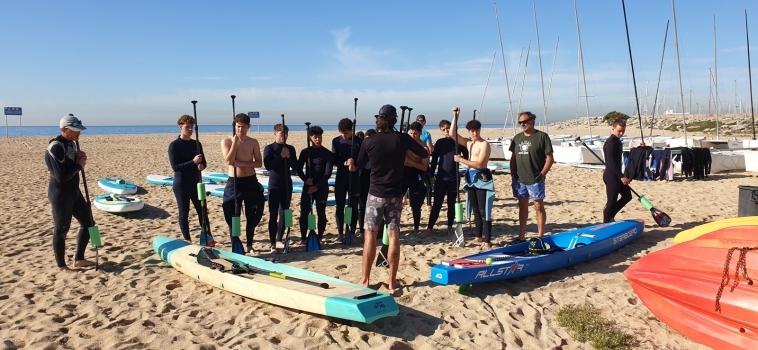 El Paddle Surf (SUP) present en el «dia de la Educació física al carrer» 2022