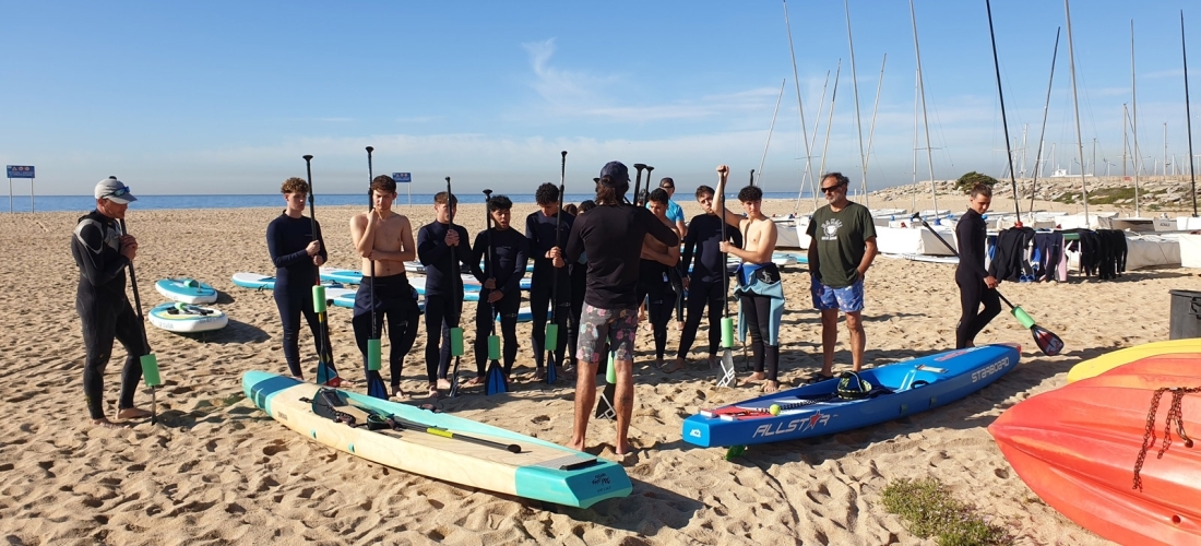 El Paddle Surf (SUP) present en el “dia de la Educació física al carrer” 2022